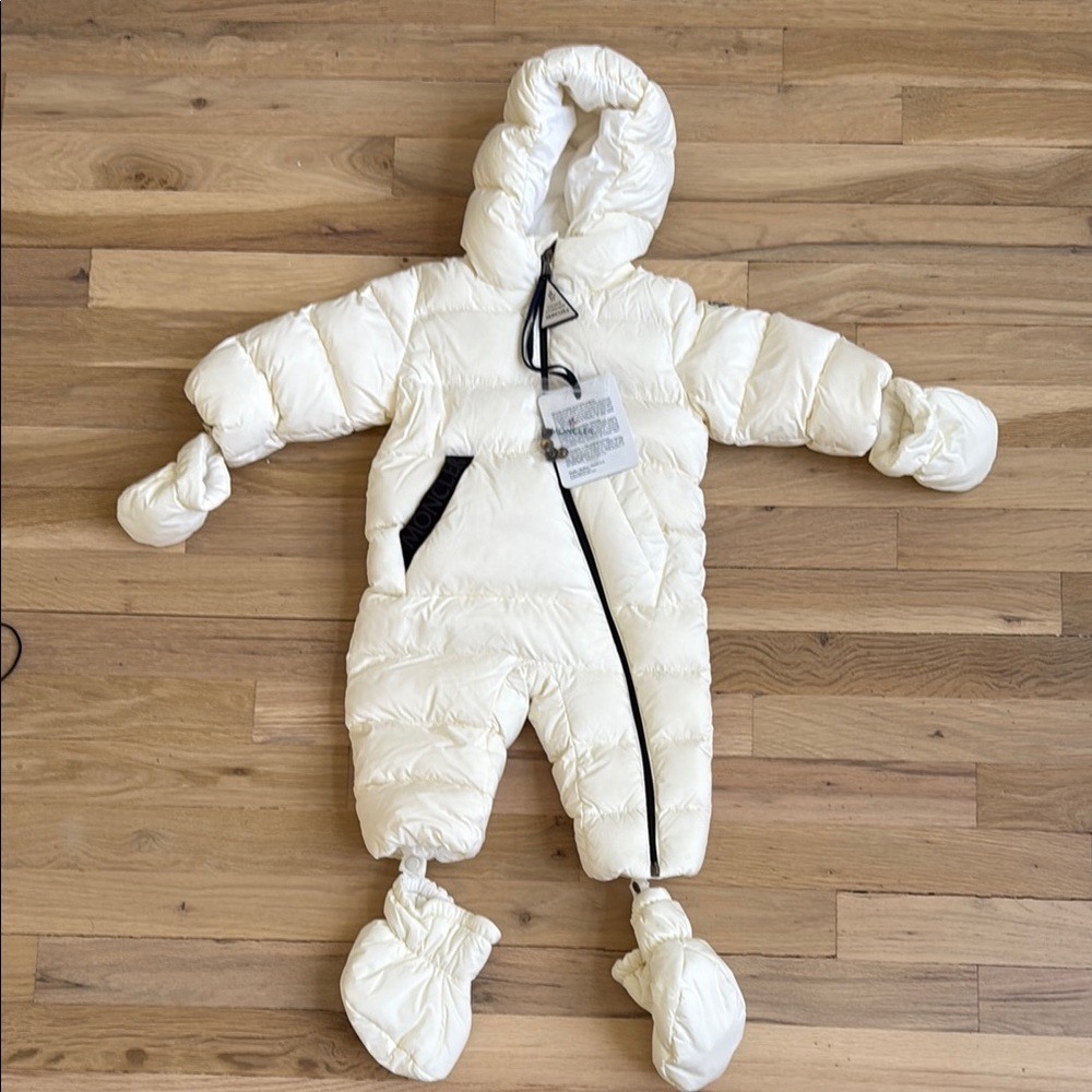 MONCLER BRAND NEW WITH TAGS snowsuit for 6/9 month old